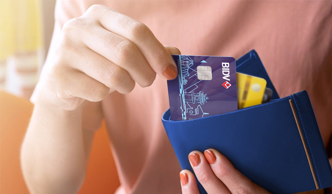 Khi không kích hoạt thẻ tín dụng, chủ thể có thể vẫn bị mất các loại phí như phí phát hành thẻ, phí thường niên